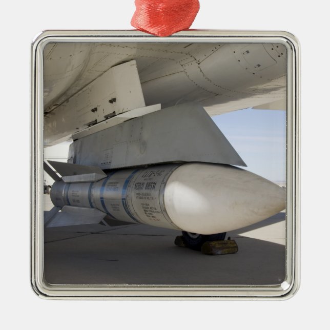Überschussnavy-Phoenix-Raketen Ornament Aus Metall (Vorne)
