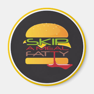 Überspringe einen Kühlschrankmagnet mit fettem Ess