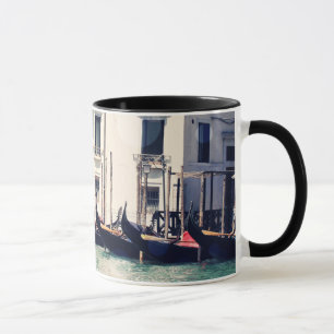 Ufergegend-Fotografie der Bestimmungsort-  Venedig Tasse