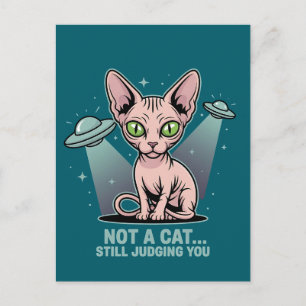 UFO-Alien-Humor-Kunst mit urteilender Sphynx-Katze Postkarte