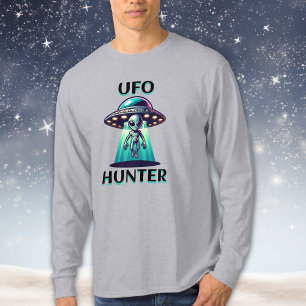 UFO Hunter Kunst mit UFO und Alien T-Shirt