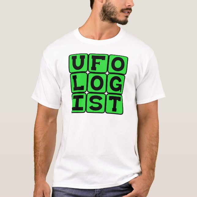 Ufologist, Studium der fliegenden Sauerker T-Shirt (Vorderseite)