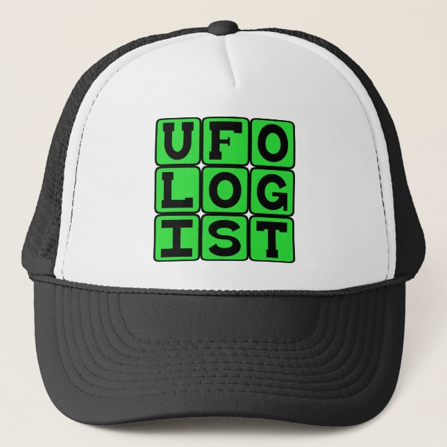 Ufologist, Studium der fliegenden Sauerker Truckerkappe (Vorderseite)
