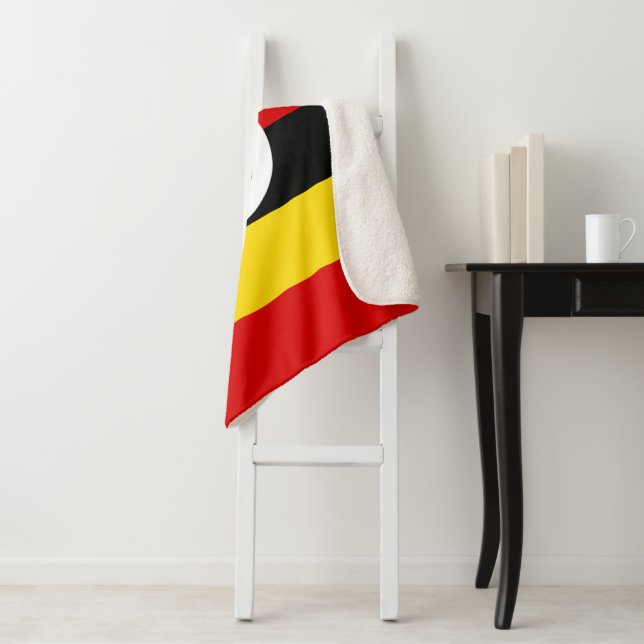 Uganda-Flagge Sherpadecke (Beispiel)