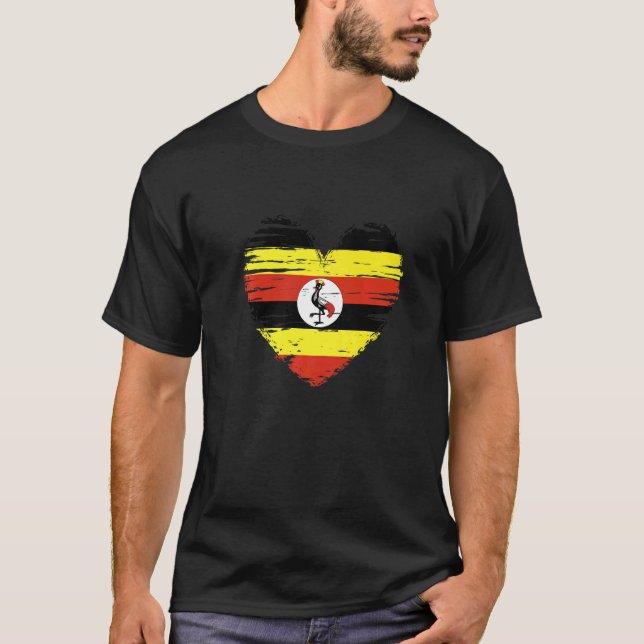 Uganda Heart Ugandan Flag Ugandan Pride T-Shirt (Vorderseite)