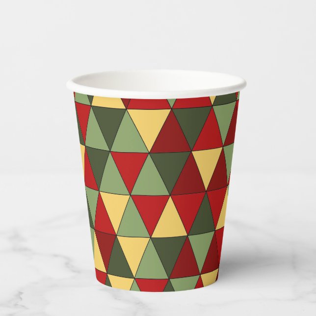 Ugg Weihnachts-Pullover Thema Dreiecke Papier Bech Pappbecher (Vorderseite)