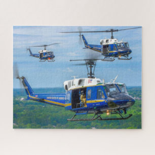 UH-1N IROQUOIS (16x20 INCH) Jigsaw Puzzle