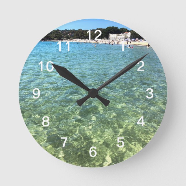 Uhr der Tropenwassermauer (Vorderseite)