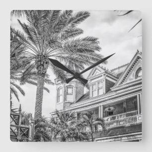 Uhr im südlichsten Haus