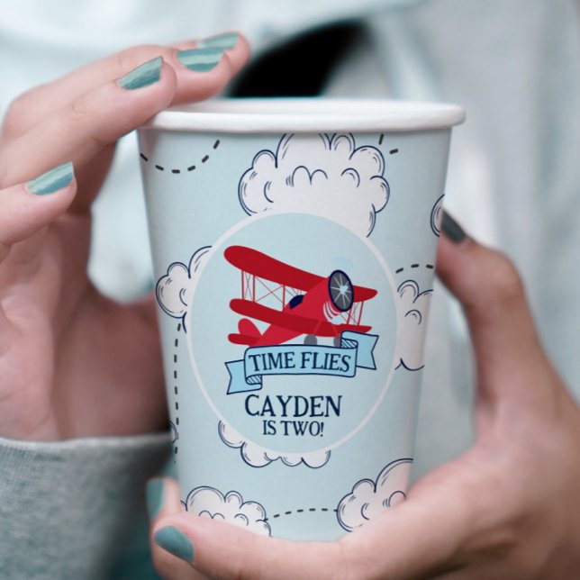 Uhrzeit Fliegt Flugzeug zum Geburtstag Pappbecher (Von Creator hochgeladen)