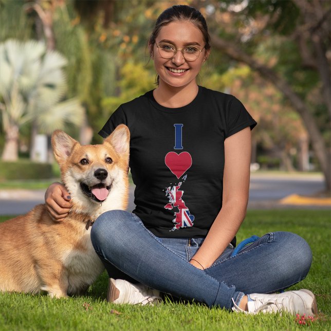 UK Vertical I Liebe United Kingdom Flag Map Womens T-Shirt (Von Creator hochgeladen)