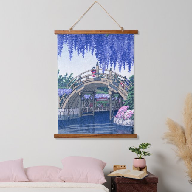 Ukiyoe - Hasui - Nr. 34 Wisteria in Kameido - Wandteppich Mit Holzrahmen (Schlafzimmer)