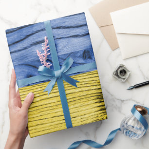 Ukraine-Flagge gelb-blaue Holztextur Muster Geschenkpapier