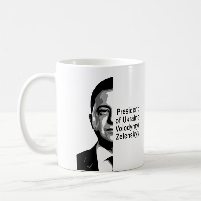 Ukraine Präsident Zelenskyy Half Portrait B&W Art Kaffeetasse (Links)