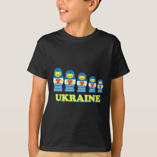 Ukrainische Matrjoschka-Puppen halten Herzen T-Shirt