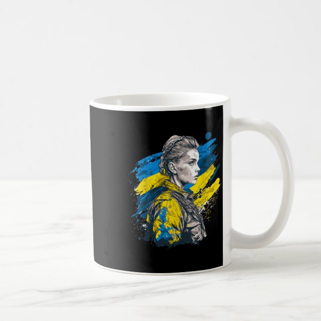 Ukrainisches Mädchen - Stärke angesichts der Oppos Kaffeetasse (Rechts)