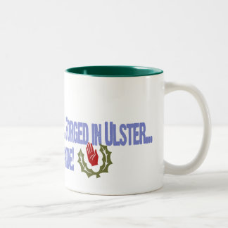 Ulster-Schotten: Gewonnen in Schottland… Zweifarbige Tasse