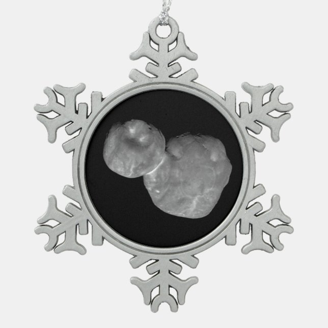 Ultima Thule Arrokoth Kuiper Belt Object Schneeflocken Zinn-Ornament (Vorderseite)
