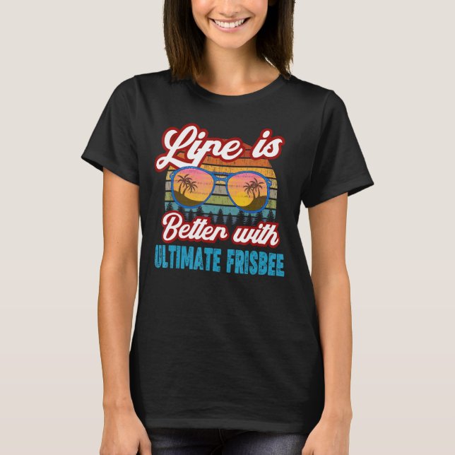 Ultimate Frisbee Player mit Ultimate Frisbee T-Shirt (Vorderseite)