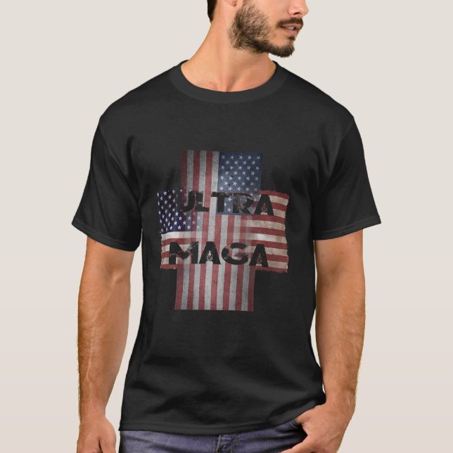 Ultra-Maga-Design T-Shirt (Vorderseite)