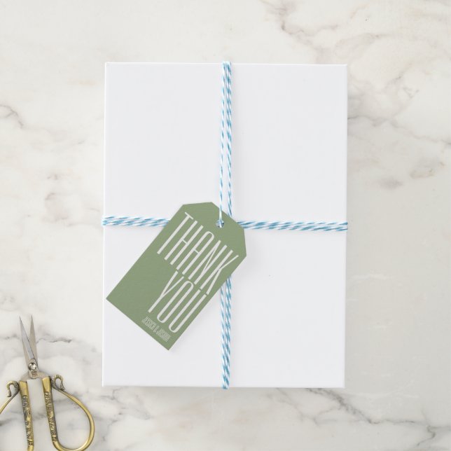 Ultra Modern Bold Dank Typografy Sage Green Geschenkanhänger (Mit Garn)
