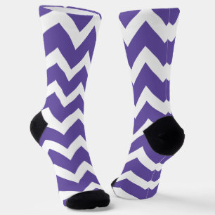 Ultra violett lila weißes Chevron-Muster Socken