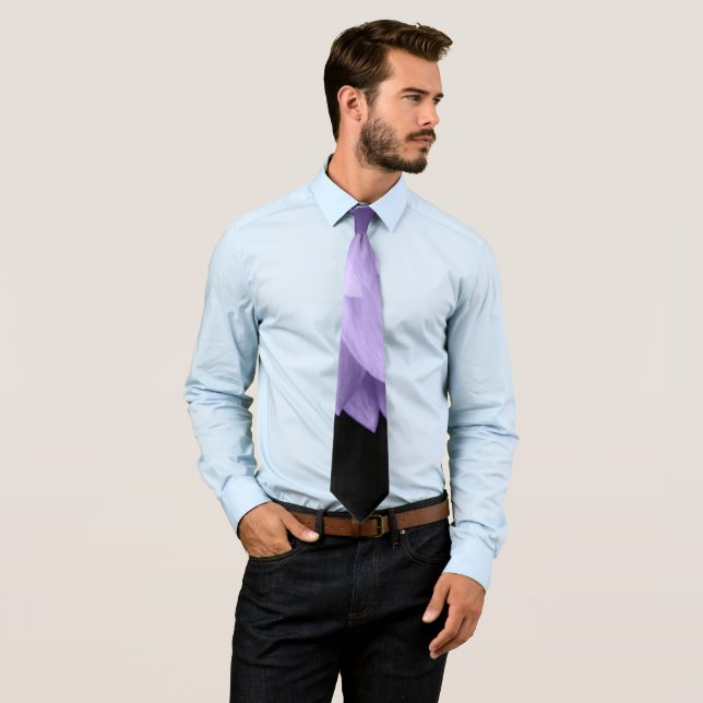 Ultraviolett lila Blume-Blätter schwarz Krawatte (Beispiel)