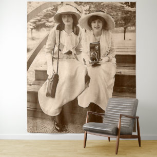 Um 1910 drucken Kameramädchen Wandteppich