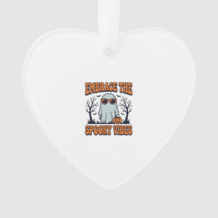 Umarme die Grusel-Vibes Geist Halloween-Shirt_1 Ornament
