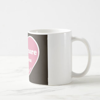 Umarmen Sie mehr, Kampf weniger Kaffeetasse