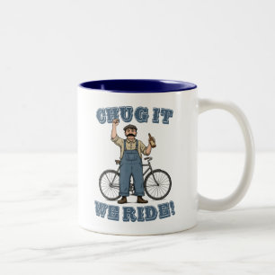 Umarmen wir es mit dem Fahrrad Zweifarbige Tasse
