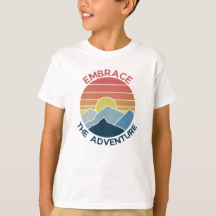 Umarmung des Abenteuer Berg Abenteuer Zeit T-Shirt