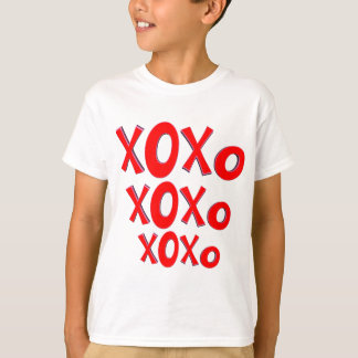 Umarmungen und Küsse T-Shirt
