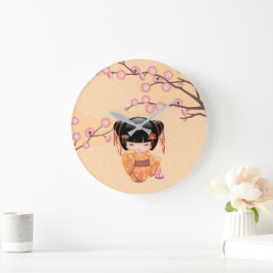 Ume Kokeshi Puppe - Japanisches Mädchen in Pfirsic Große Wanduhr