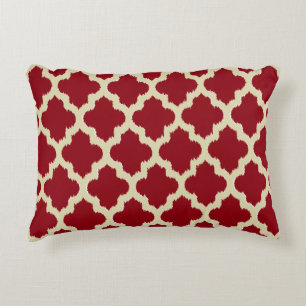 Umkehrbares Burgund, Gold und Tan Quatrefolie Ikat Zierkissen