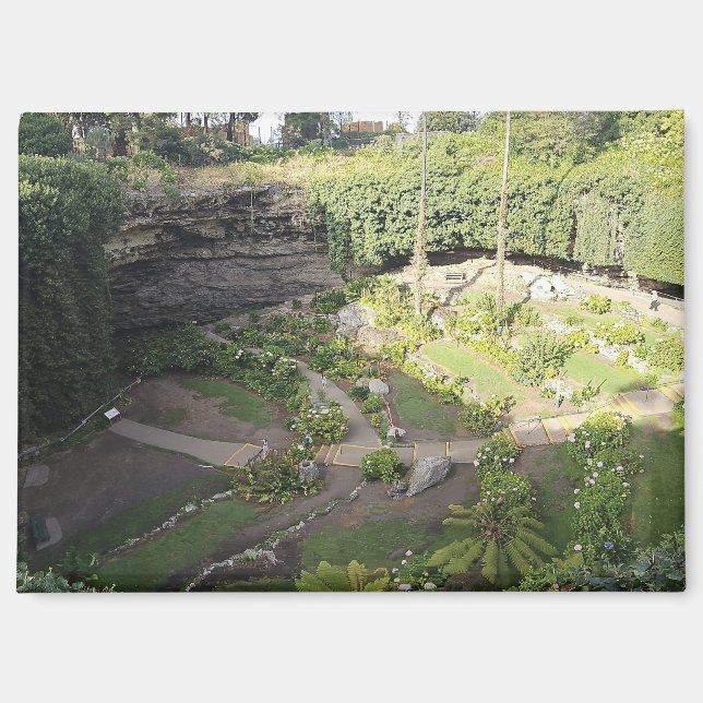 Umpherston Sinkhole Verstecktes Heiligtum Magnet (Vorderseite)