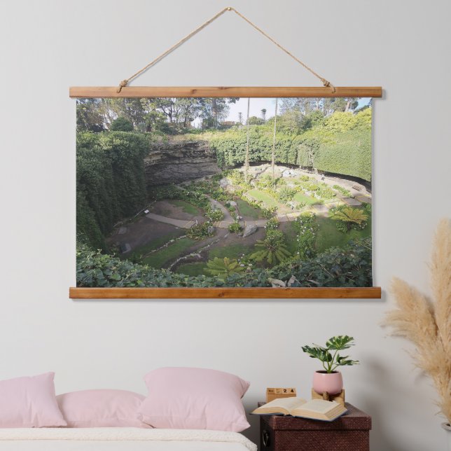 Umpherston Sinkhole Verstecktes Heiligtum Wandteppich Mit Holzrahmen (Schlafzimmer)