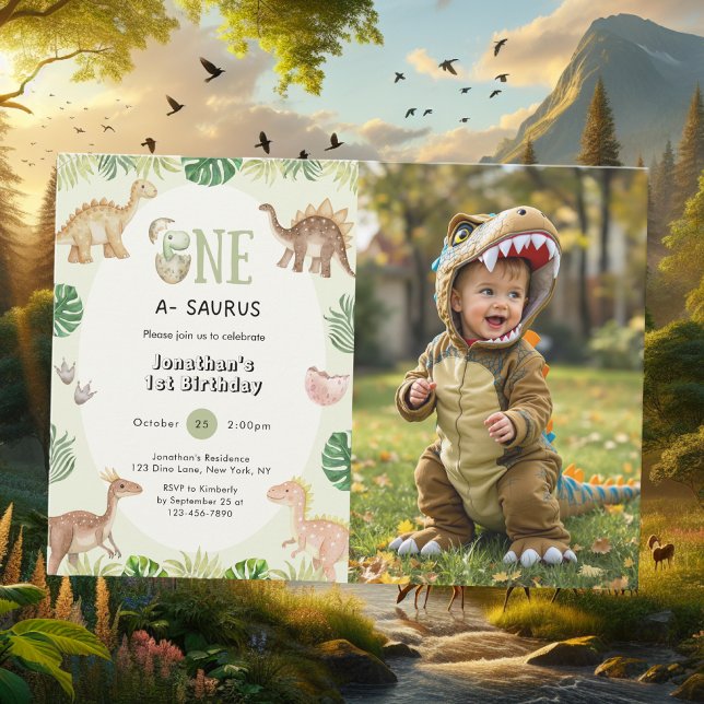 Un A-Saurus 1er anniversaire Invitation photo (Créateur téléchargé)