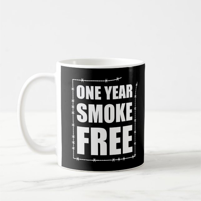 Un an Fumée sans anniversaire Mug (Gauche)