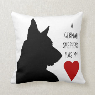 "Un berger allemand coussin a mon coeur"