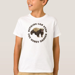 Un blaireau de miel sauvage Un T-shirt drôle