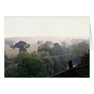 Un champ anglais Foggy