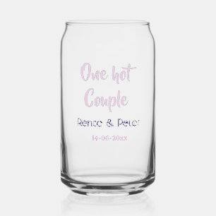 Un couple chaud ajouter nom pastel violet rétro mo