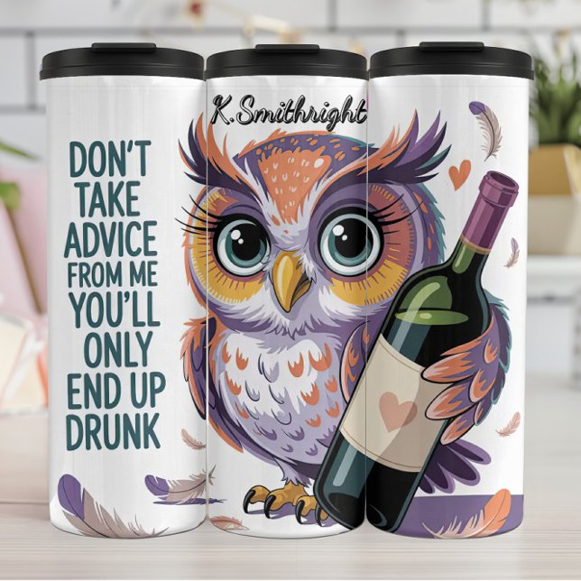 Un hibou avec une bouteille de vin (Créateur téléchargé)