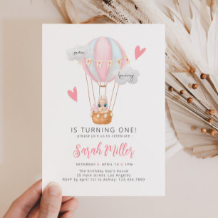 Un lapin est une première invitation d'anniversair