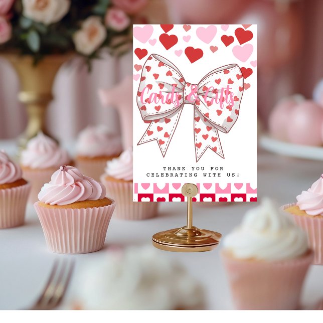 Un peu de cartes et cadeaux amoureux (A Little Sweetheart Cards and Gifts)