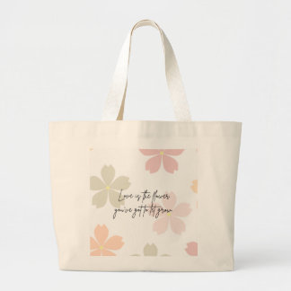 Un sac fourre-tout à fleurs