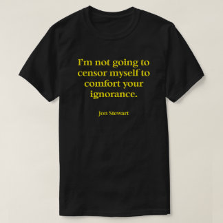 Un T-shirt avec une grande citation par Jon