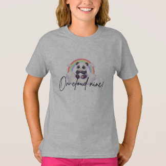 Un T-shirt féminin classique