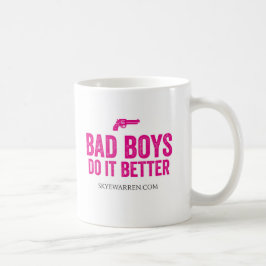 Unartige Jungen verbessert es Kaffeetasse